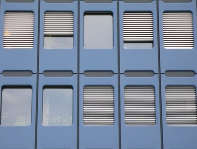 Tíz kék ablak